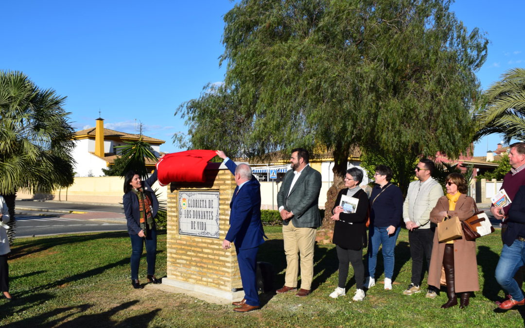 Almensilla inaugura la Glorieta de los Donantes de Vida