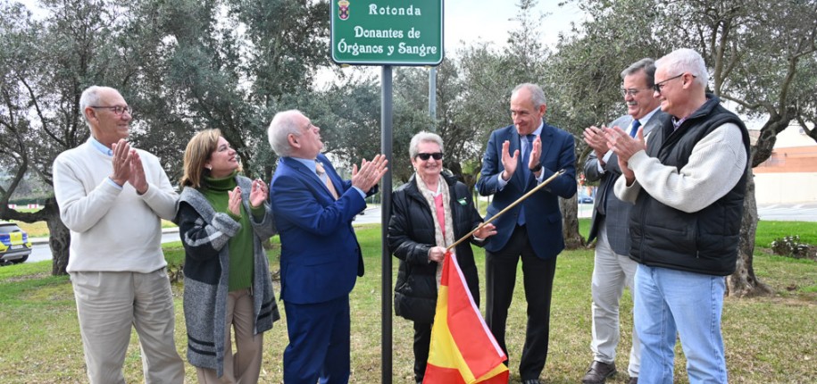 Tomares inaugura la Rotonda Donantes de Órganos y Sangre